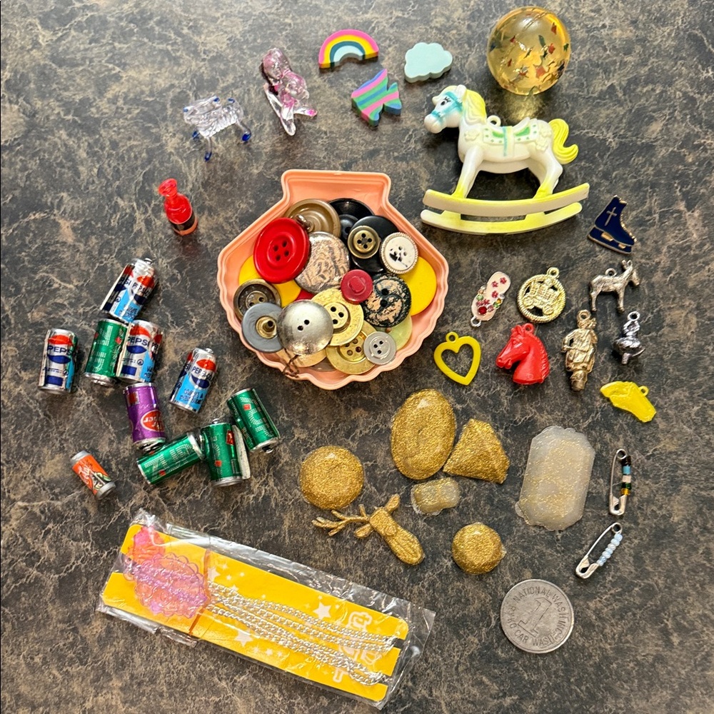 Vintage Kids Toy Mix Buttons Pendants Charms Plastic Toys Crafting Coin Molds